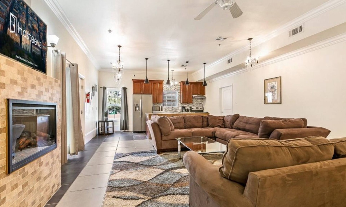 Faubourg Lafayette Condo | 15% OFF Monthly |10% OFF Weekly-Elegant 4BR City Condos in Downtown
