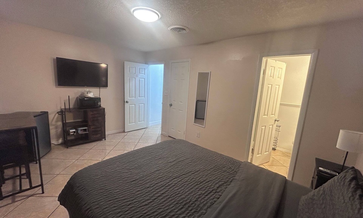 Union Park House | 1x1 Guest Suite 10 minutes from UCF
