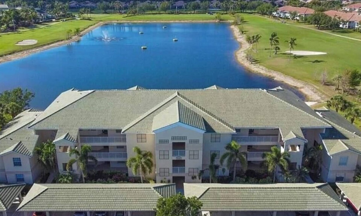Biggar Condo | 2-bedroom golf condo in peaceful Fort Myers