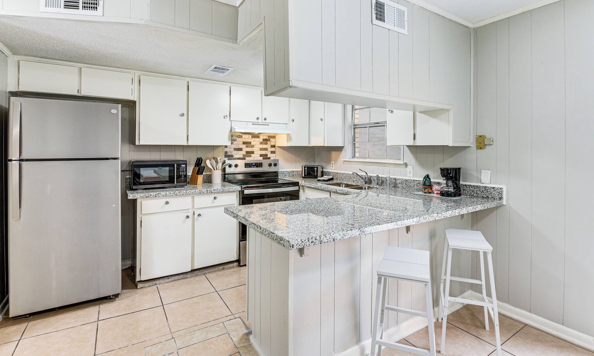 Wright Apartment | 2 Mi to Garniers Beach Park: Pet-friendly FWB Home