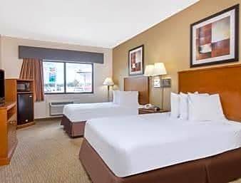 Phenix City Hotel | 2-Star Hotel ∙ Days Inn by Wyndham Phenix City Near Fort Benning