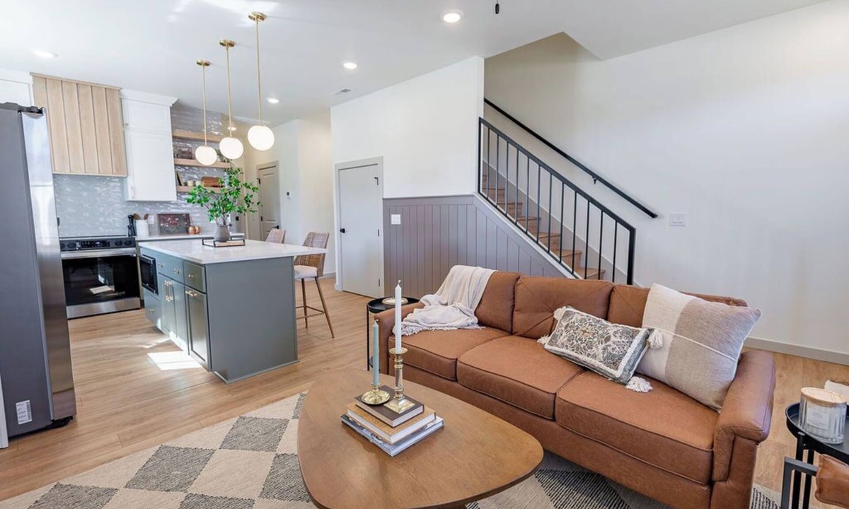 Brookline Station House | 3-bedroom Home in South Springfield