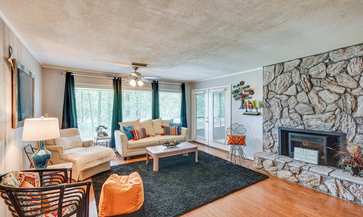 Gunter Afs House | 3 Mi to Dtwn Montgomery: Quiet Family Getaway!