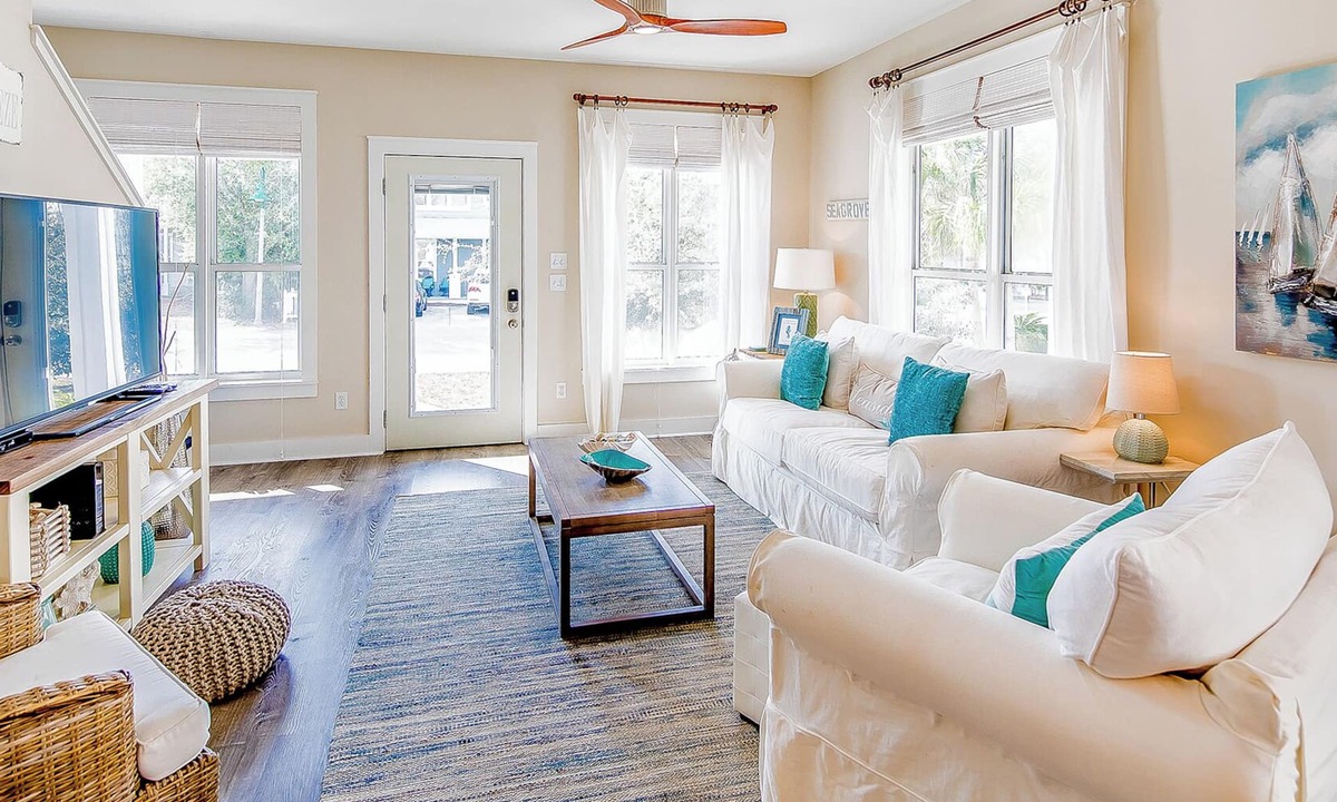 Village of Sugar Beach House | 3 Mins Walk to Beach, Pool, Wraparound Porch, + Free Attraction Tickets!