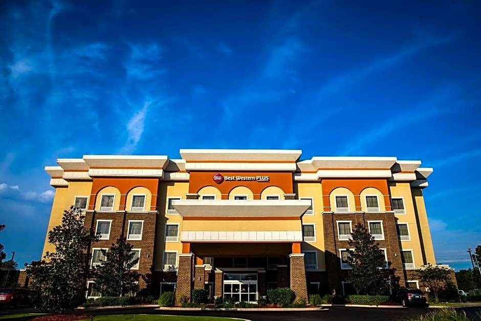Horn Lake Hotel | 3-Star Hotel ∙ Best Western Plus Goodman Inn & Suites