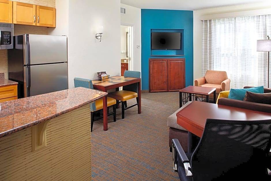 Lutz Hotel | 3-Star Hotel ∙ Residence Inn Tampa Suncoast Parkway at NorthPointe Village