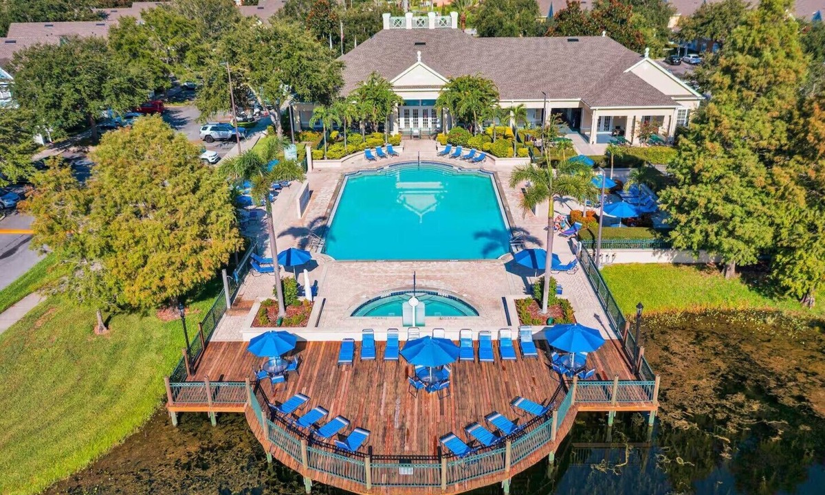 Venetian Bay Villages Condo | 4BR/3 Bath Condo Next to Pool! Close to All Parks