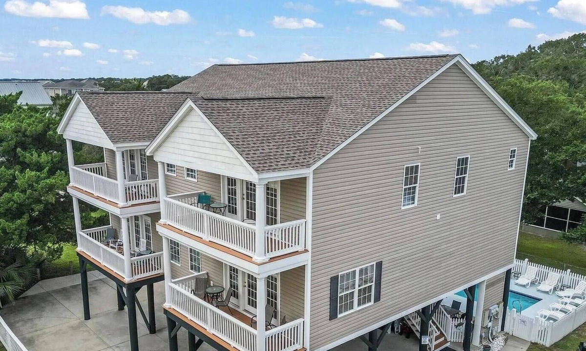 Garden City House | 8BR Beach Retreat w/TWO Private Pools Walk to Ocean