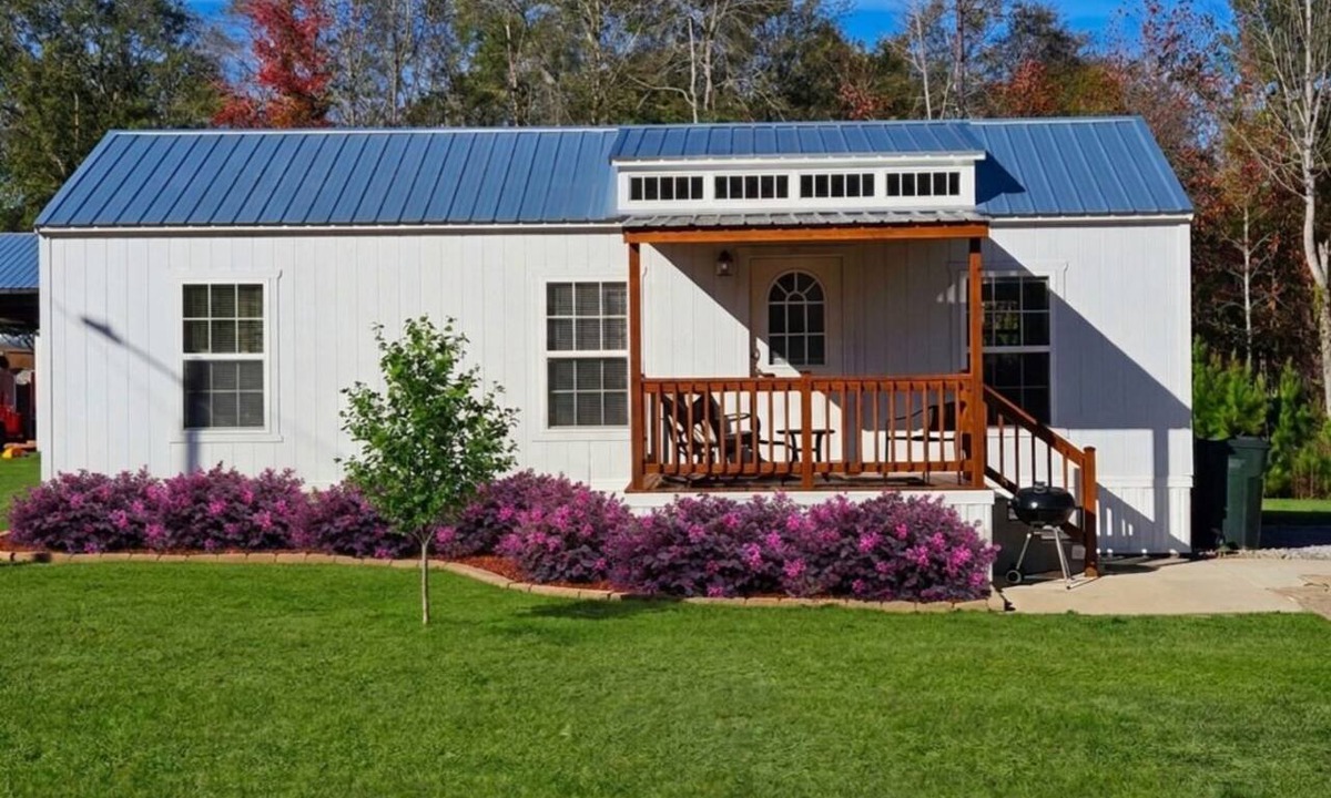 Phenix City House | A Serene Country Home with Deck, Grill, Trailer Parking, 14 miles to Ft Benning