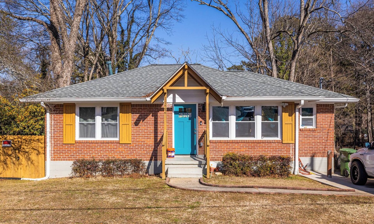 Forest Park Apartment | Airport-Side Escape | 12 Miles to World Cup Stadium