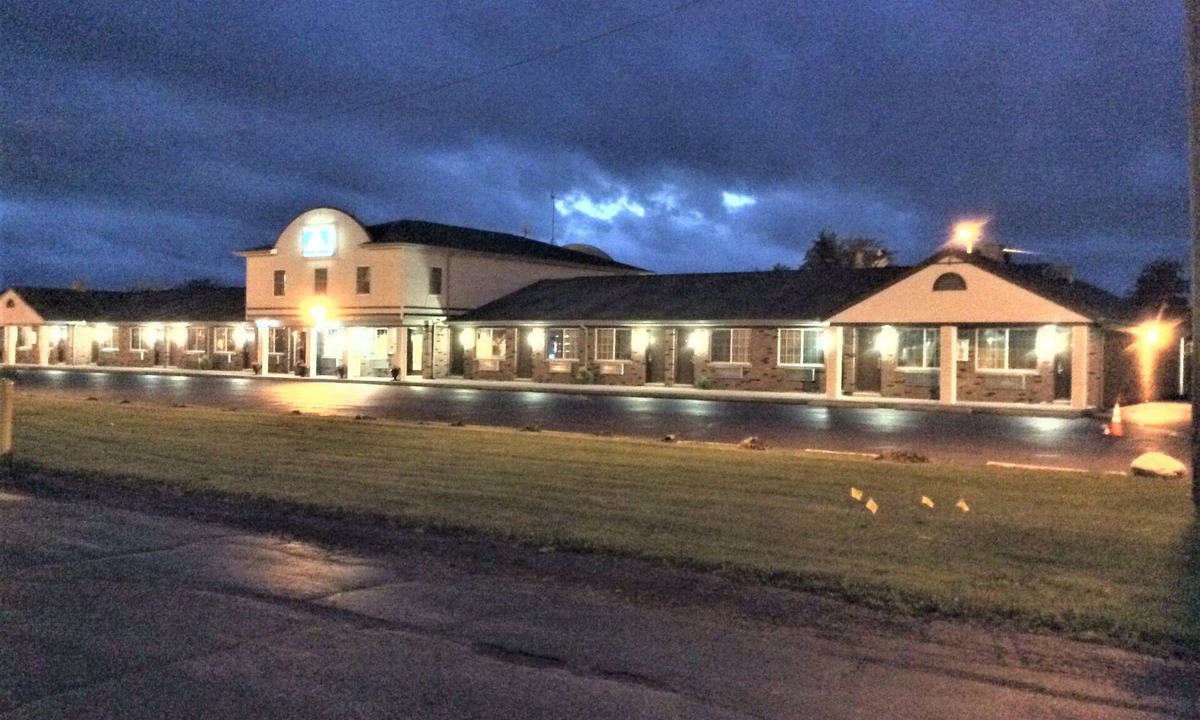 Decatur Hotel | Americas Best Value Inn Decatur, IN