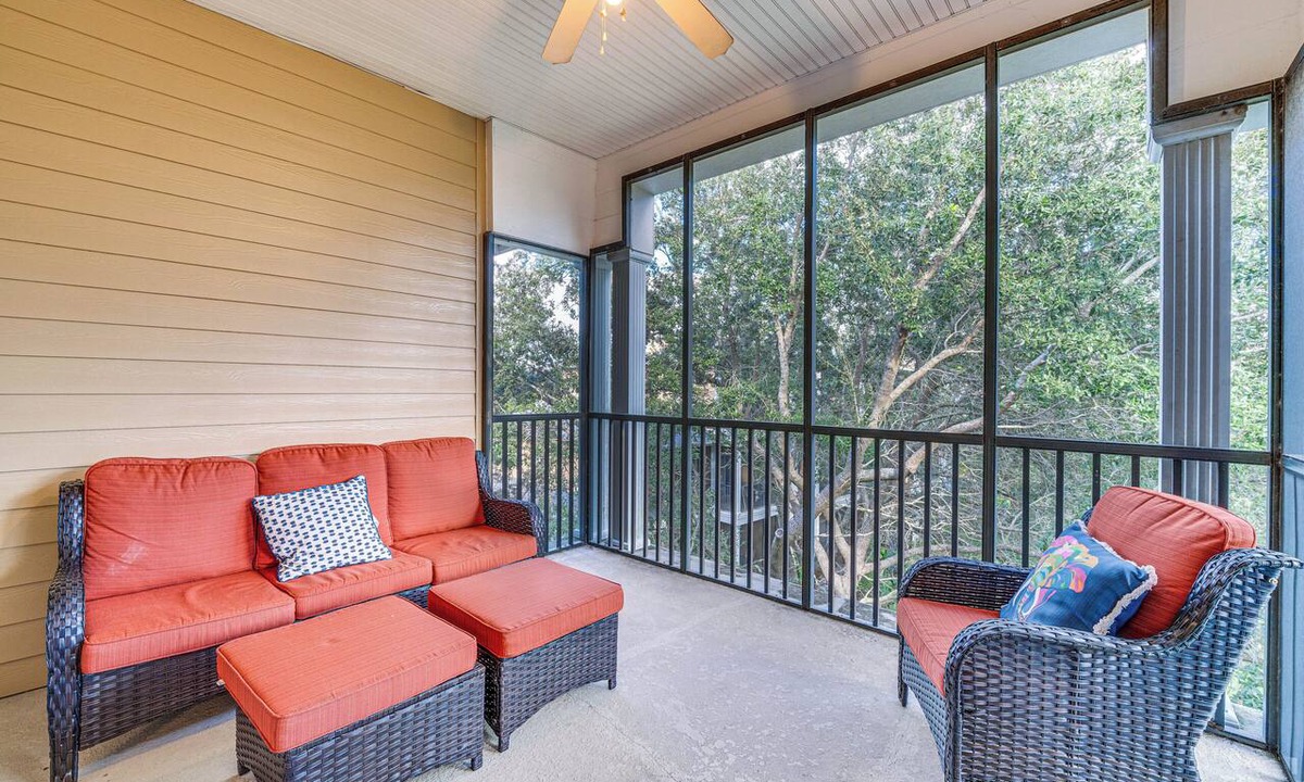 Bahama Bay Condo | Bahama Bay Condo: 7 Mi to Disney!