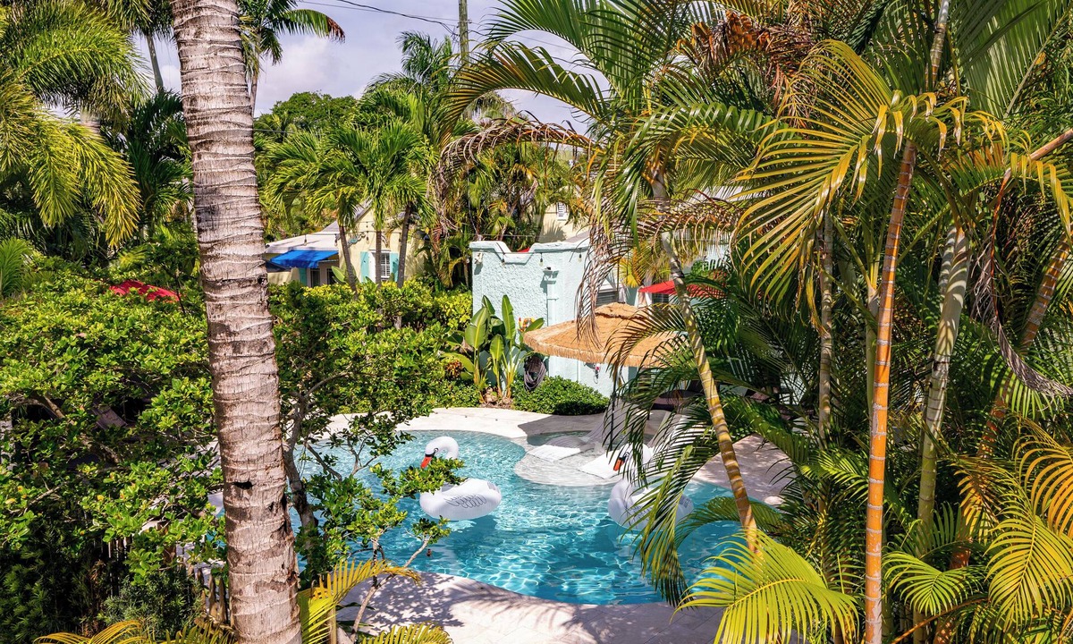 Grandview Heights House | Bahama Breeze Bungalow