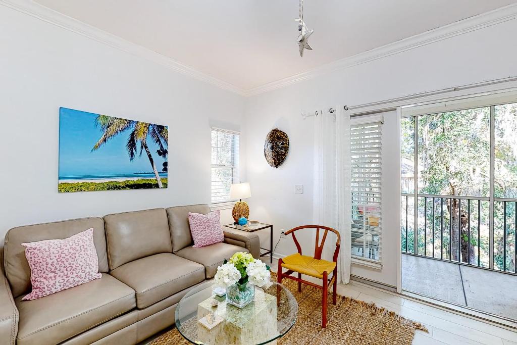 Saint Simons Heights Hotel | Beach Loft In The Trees