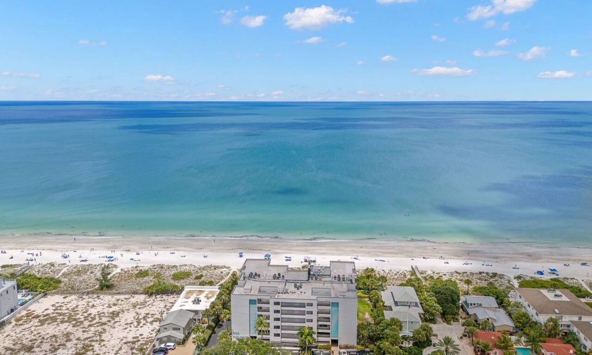 Independence Square Condo | Beach, Sand, Sun!