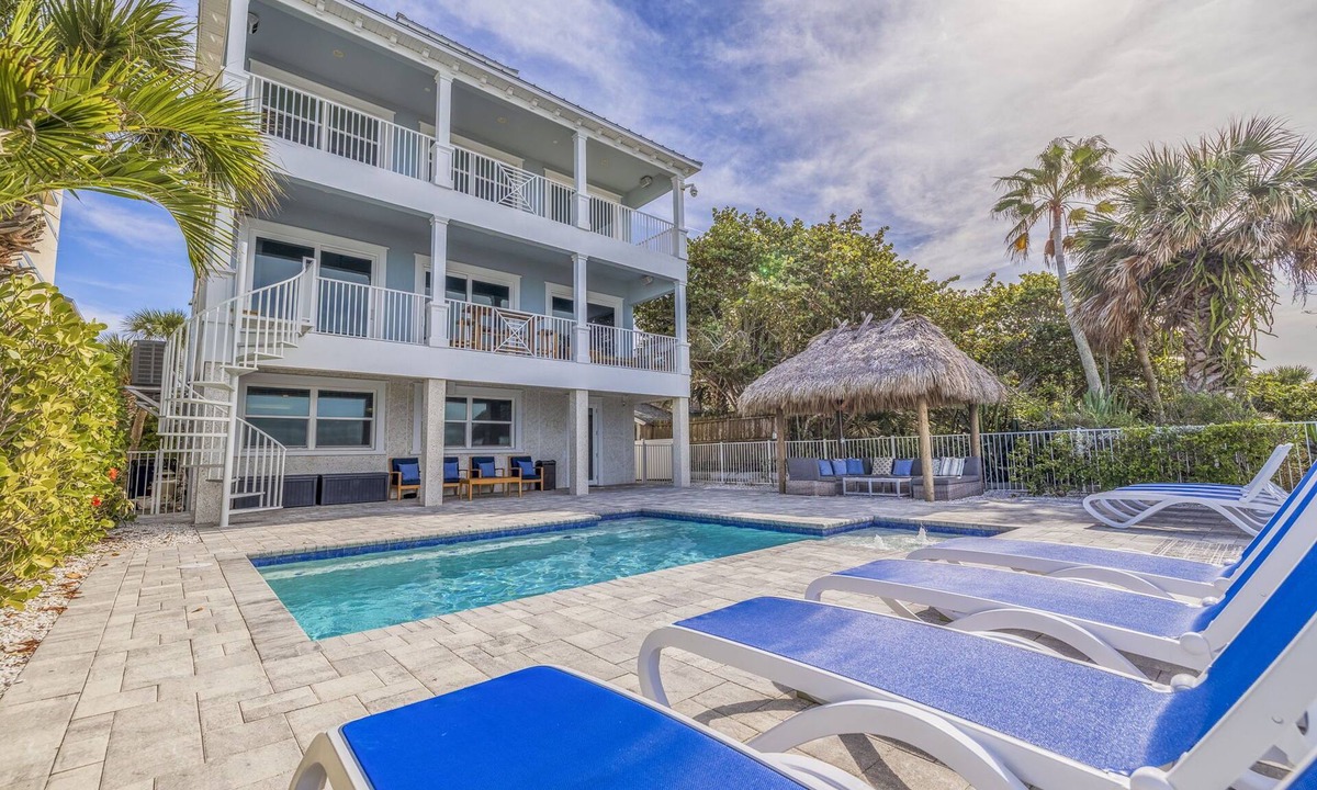 Independence Square House | Beach Trail House – Gulf-Front Luxury w/Heated Pool, Game Room, Sunset Balconies & Beach Access
