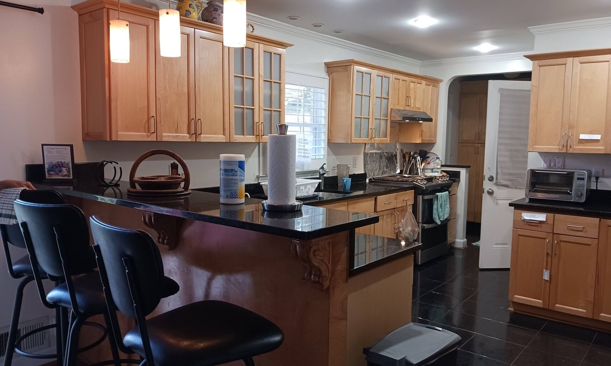 Tucker House | Beautiful Immaculate Home in Atlanta & Tucker, GA