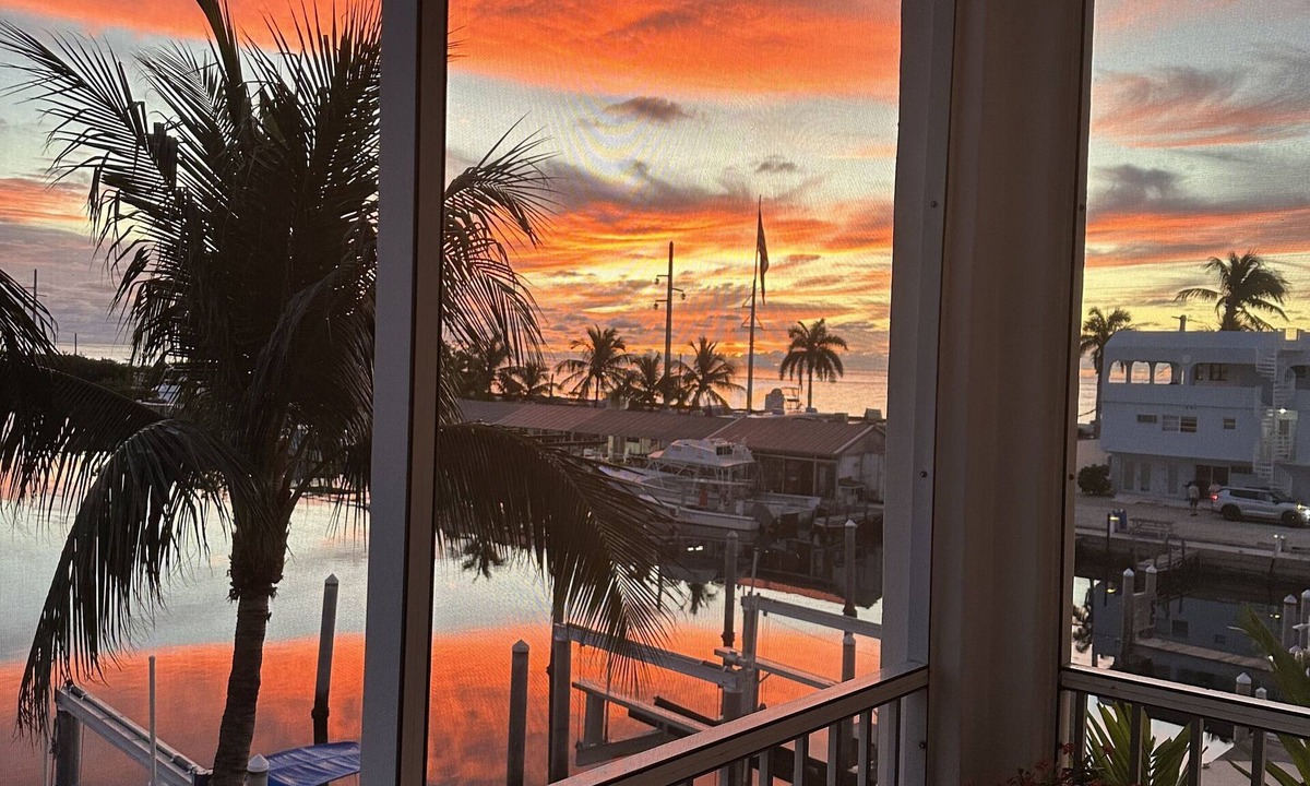 Islamorada Condo | Beautiful 'Keysey' Condo in Bay Harbour Gated Community 26-0169