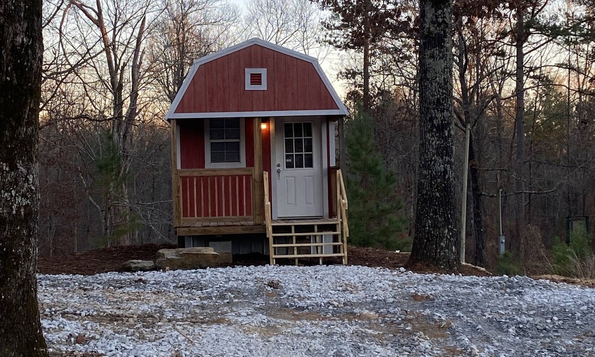 Salem Cabin | Between The Lakes Cozy Cabin- Free Park Pass
