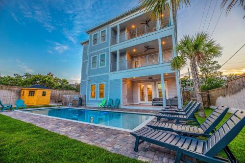 Dune Allen Beach House | Blue Horizon Golf Cart Pool & Sleeps 32