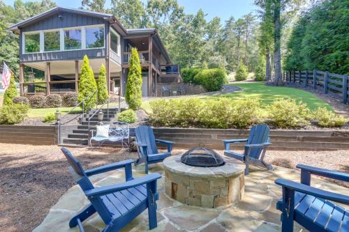 Gainesville House | Boat Dock + Yard: Lake Lanier Gem in Gainesville