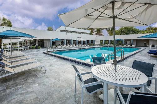Survey Creek Apartment | Boca Raton Florida - Apartamento amoblado para estancia larga