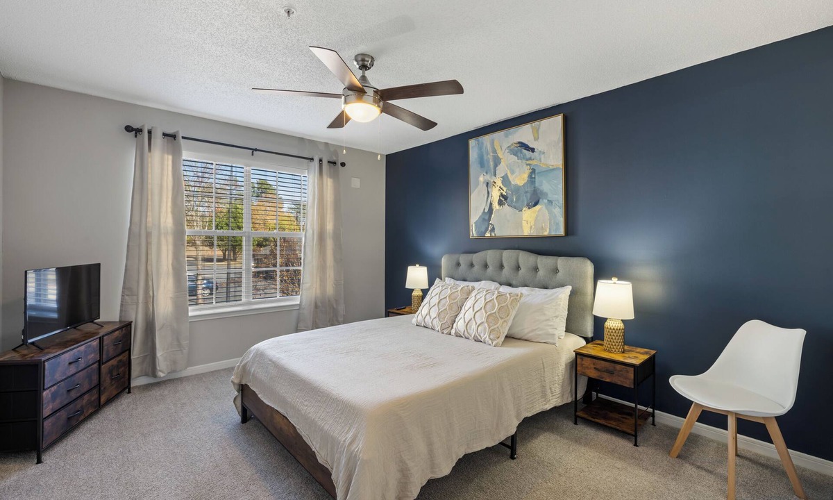 Athens Apartment | Bright 3BR by UGA, Near DT and Georgia Museum of Art, Urban Oasis
