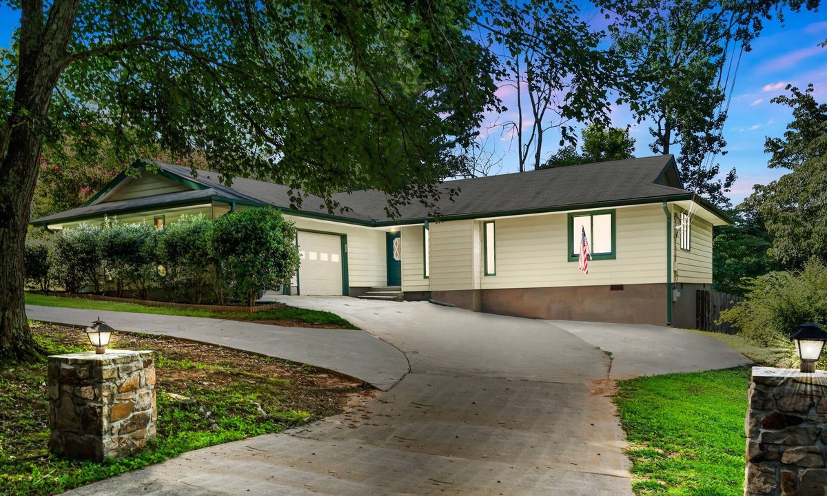 Madison Cottage | Brightwood on Eastview | Family Home w/Play Set