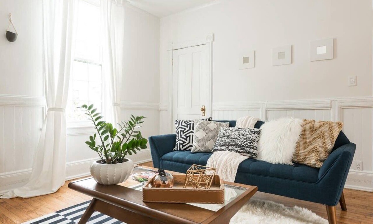 East Side Apartment | Buchanan