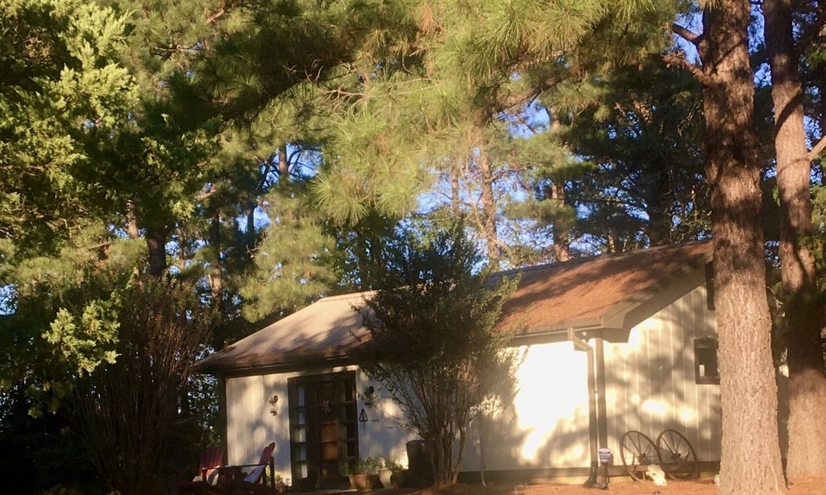 Madison House | Bungalow in the Pines