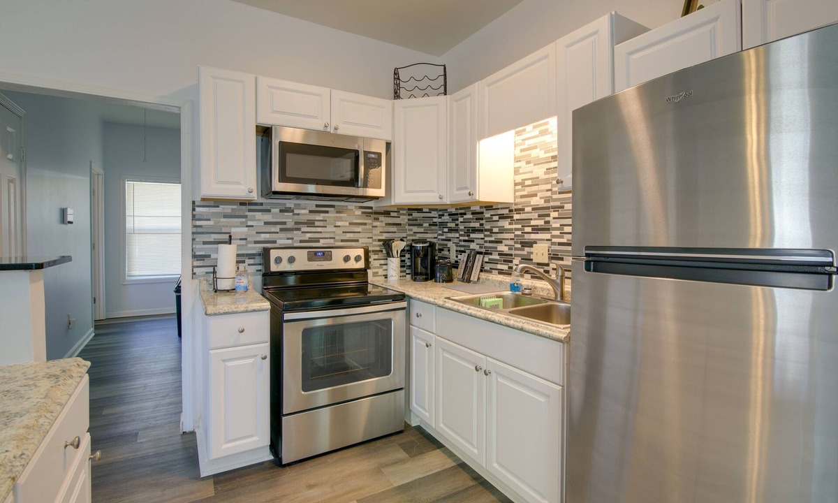 Uptown House | Centrally Located Memphis House: 2 Mi to Beale St!