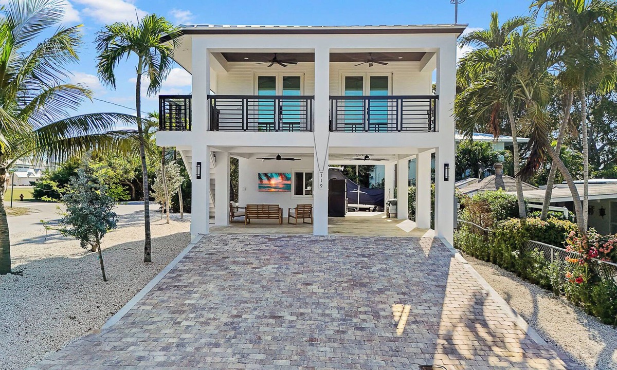 Tavernier House | Charming 2-bedroom home in brilliant Tavernier near Marinas and Founders Park