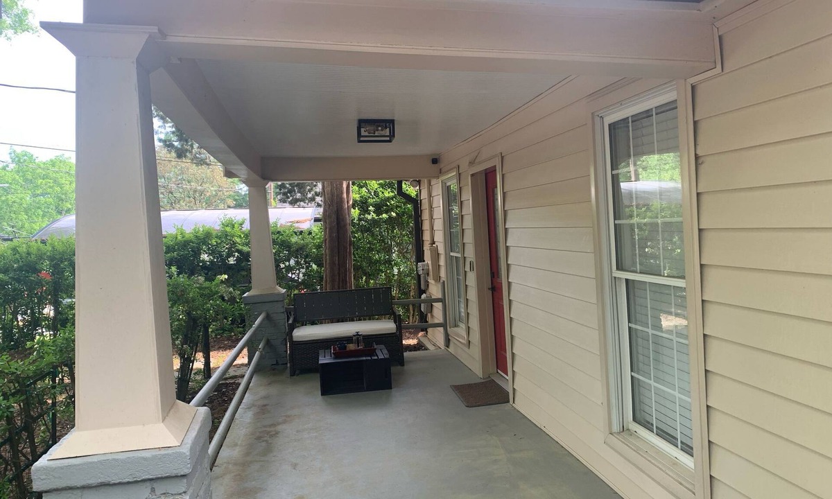 Westside House | Charming 2-bedroom house with WiFi and AC in wonderful Atlanta