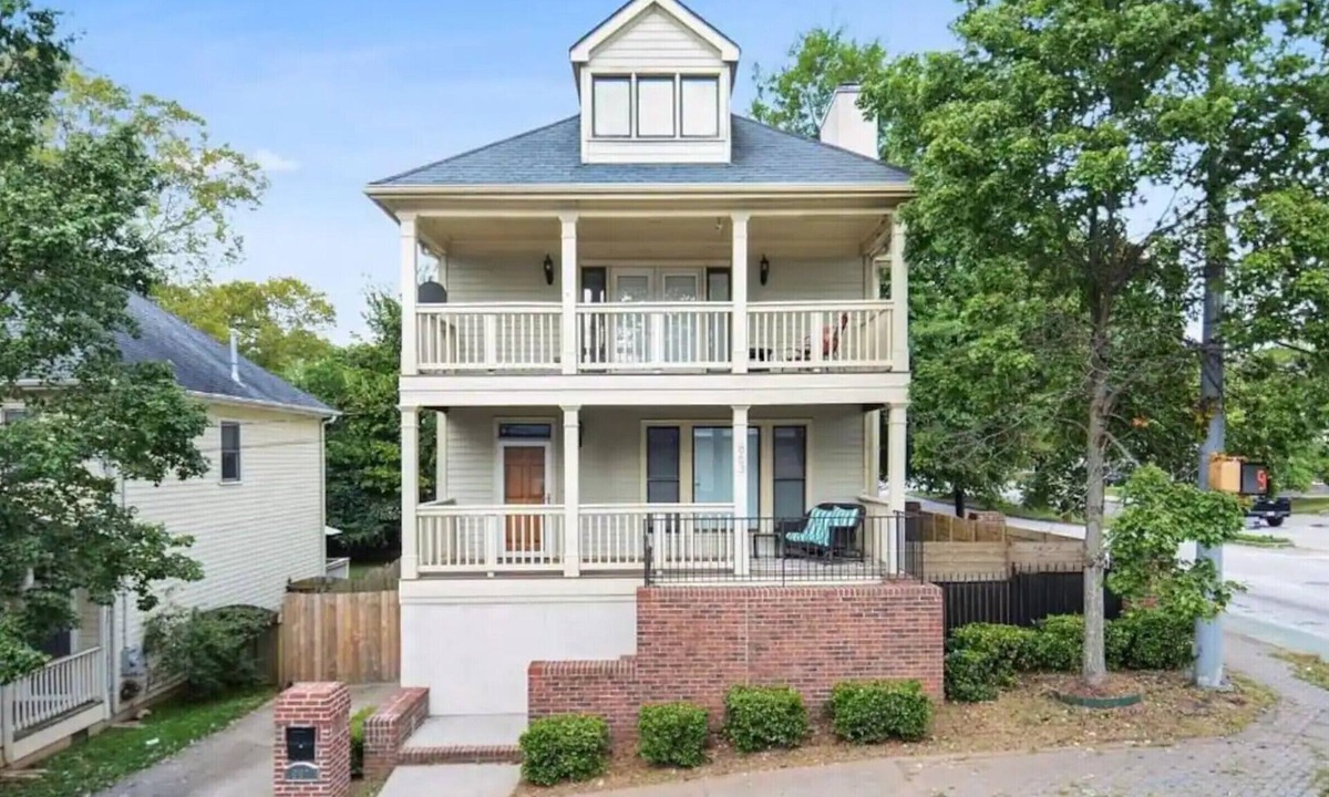 Mechanicsville House | Charming 3-bedroom house in wonderful downtown Atlanta.