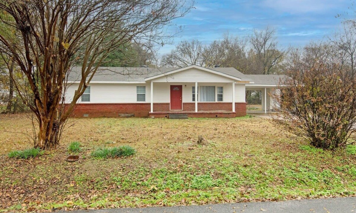 Poplar Grove House | Charming 3BR Home w/Private Yard
