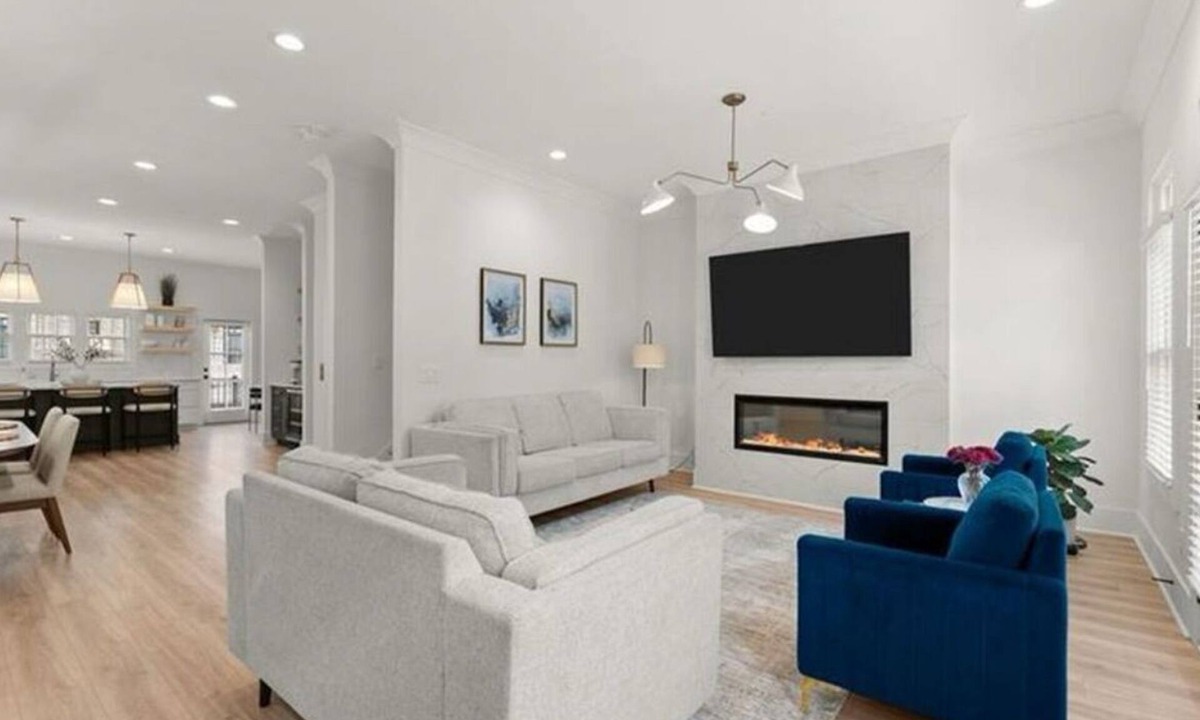 Sugar Hill House | Charming 4-bedroom townhome in Sugar Hill/Buford