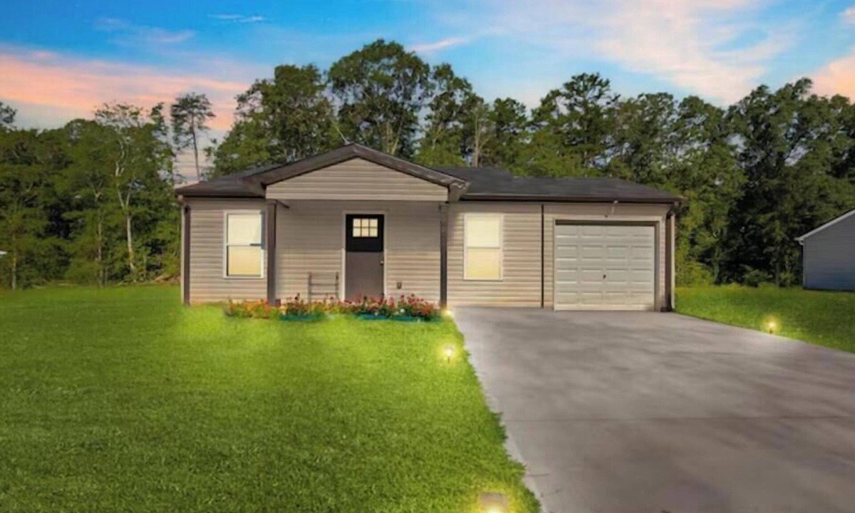 Greer House | Cheerful house 3 bd 9 sleep,GSP 4 mil