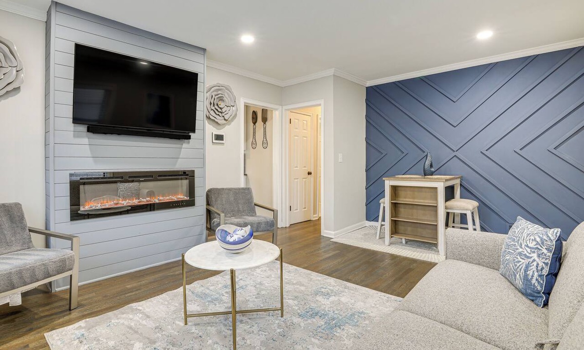 Piedmont Heights Apartment | Chic ATL Stay 2 Mi to Midtown, Near Int’l Soccer
