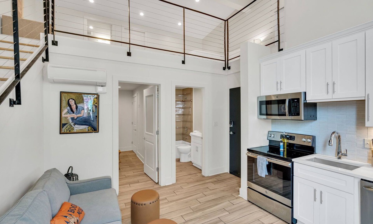 Faubourg Marigny Hotel | Chic Getaway Across From French Quarter