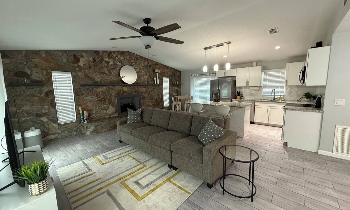 Orange City House | Clean and cozy, great mattress and nice 2 car garage. Big yard, large driveway.