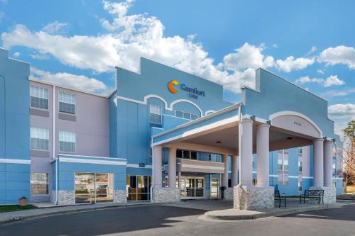 Crestline Heights Hotel | Comfort Inn Birmingham - Irondale