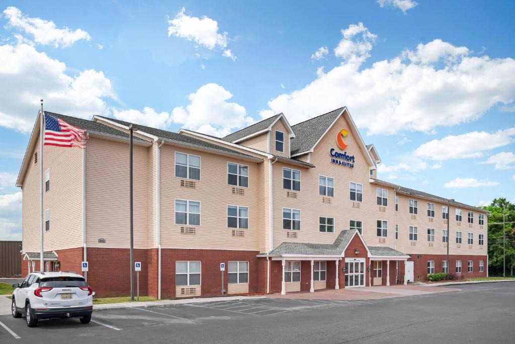 Dothan Hotel | Comfort Inn & Suites Dothan Northside Plaza