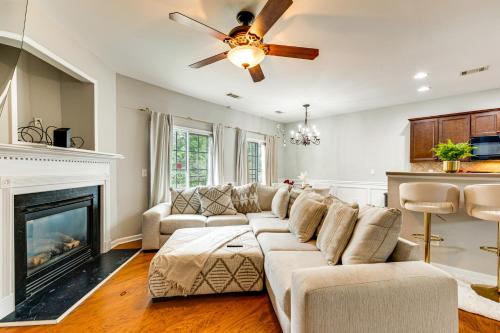 Decatur House | Community Pool! East ATL Base Near Mercedes-Benz