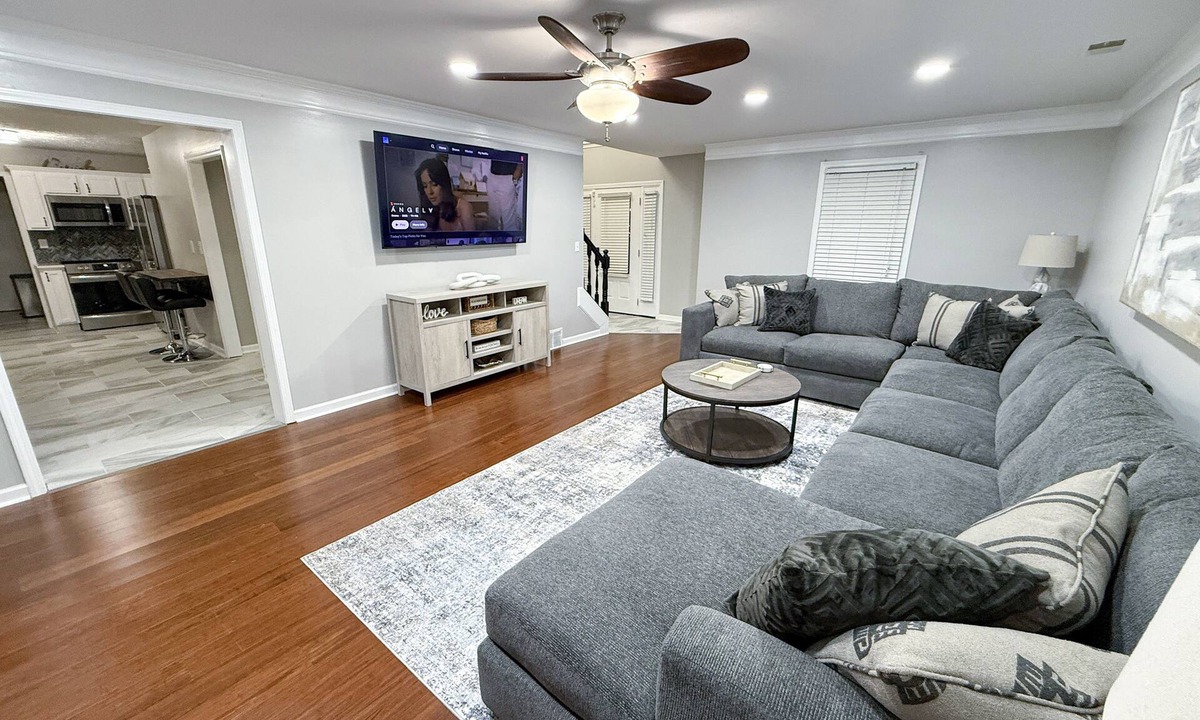 Cordova House | Cordova Luxe - Newly Remodeled 5BR -Near Wolfchase