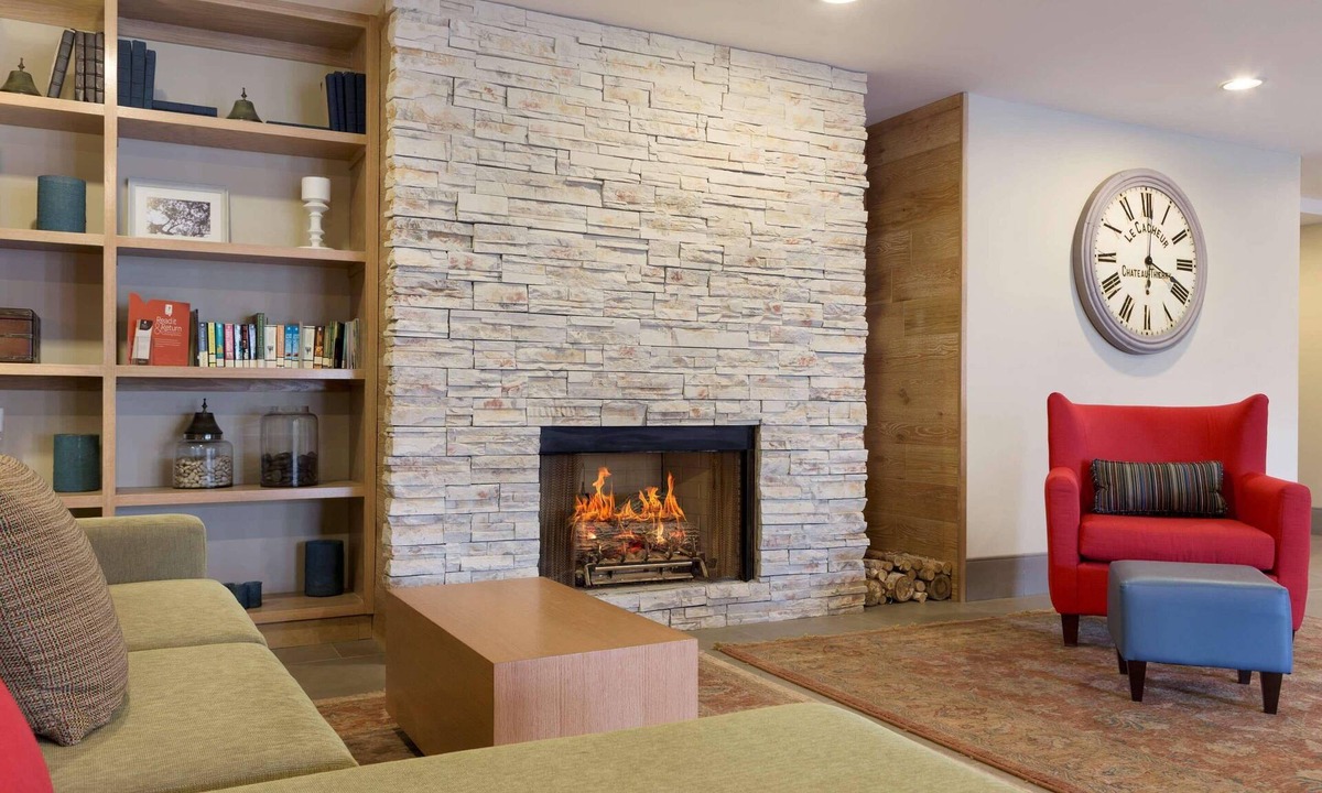 Jackson Hotel | Country Inn & Suites by Radisson, Jackson, TN
