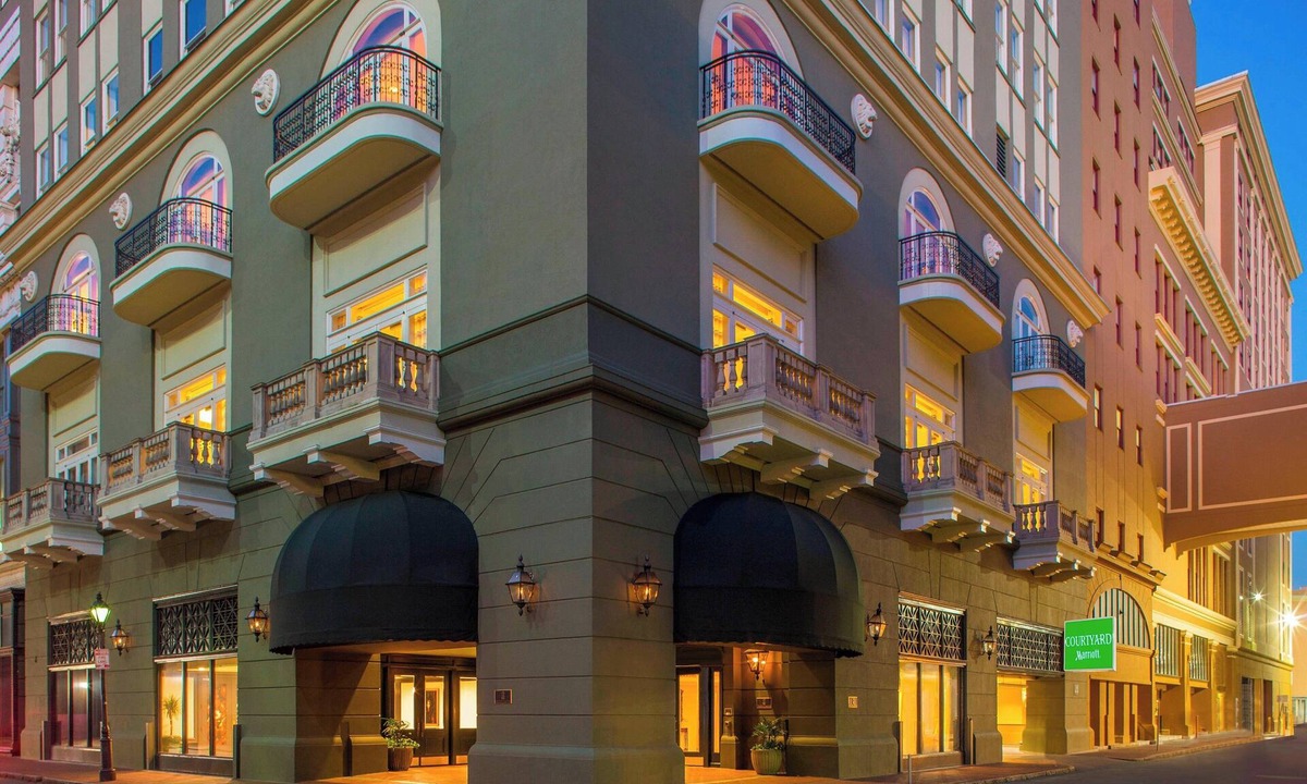 French Quarter Hotel | Courtyard by Marriott New Orleans French Quarter/Iberville