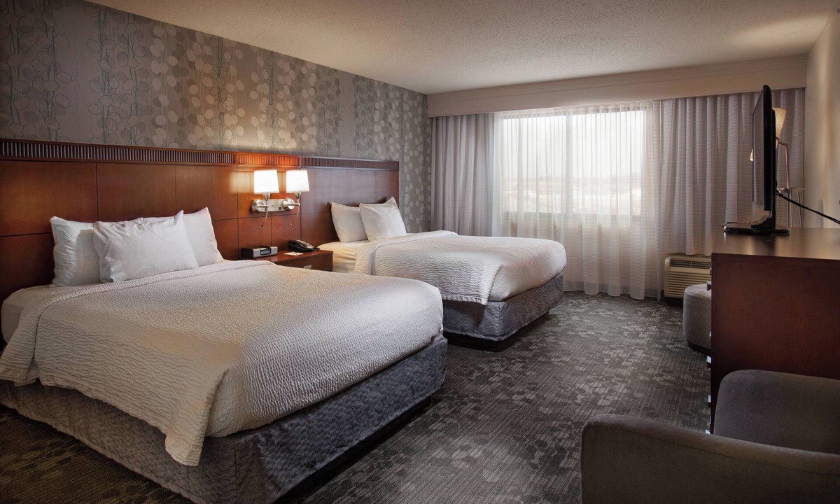 Fayetteville Hotel | Courtyard by Marriott Fayetteville