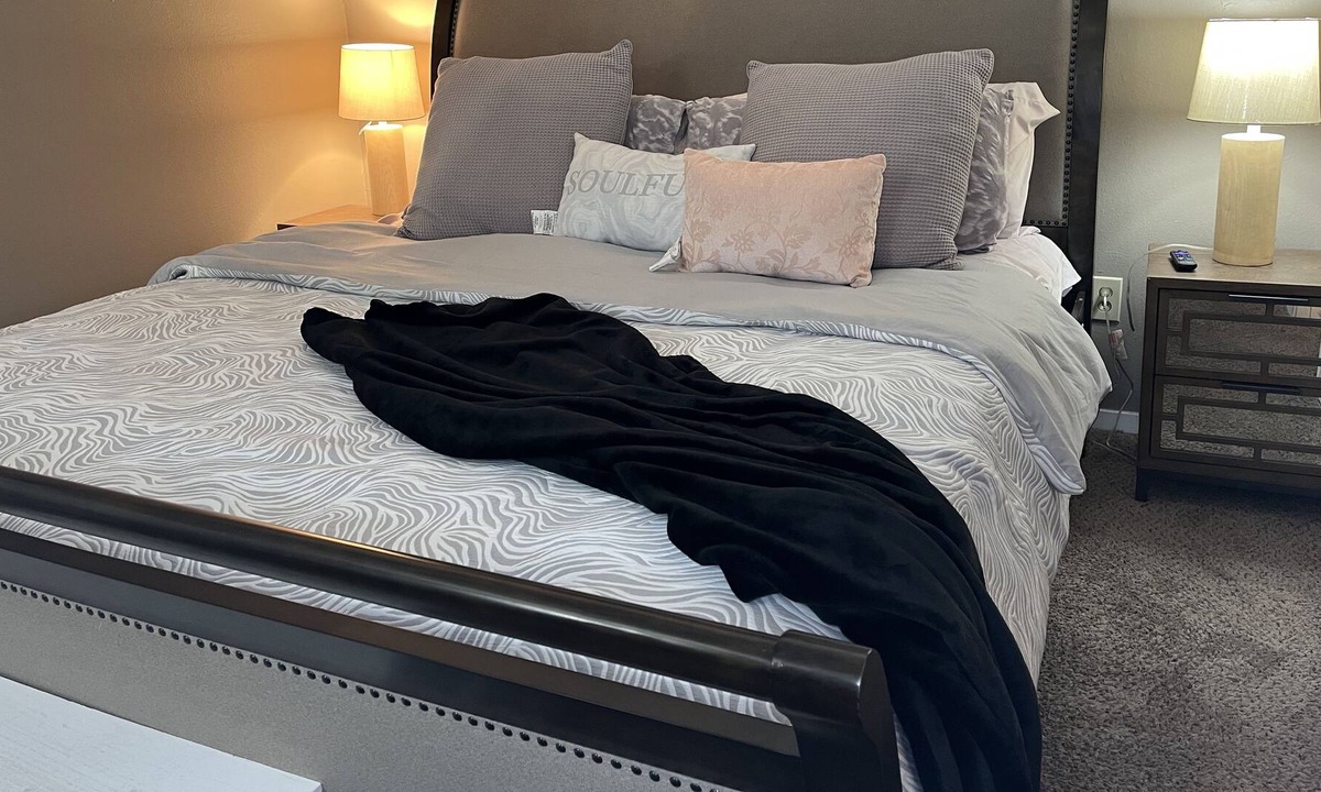 Fondren Apartment | Cozy Gated 1-Bedroom Apartment
