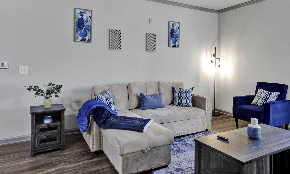 Sand Ridge Apartment | Cozy Oasis 1 Bedroom Gem: near Downton, UAB, and Samford University.