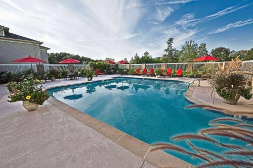 Negreet Hotel | Cypress Bend Resort, a Wyndham Hotel